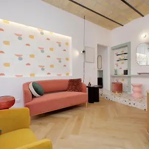 Apartment Ych-colorful And Classy Near Fori Imperiali, Rome